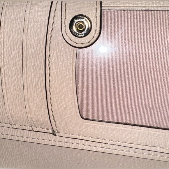 KATE SPADE Bifold Wallet | Style: Roulette Slim | Color: Coral Pink - Picture 5 of 13